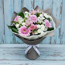 Букет цветов из:  Герберы, Альстромерии и Хризантемы #REPLACE_PRED# Русском