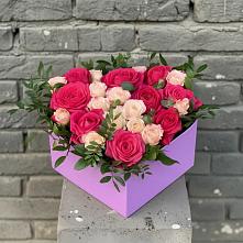 Цветочная композиция из Розы в коробке в Русском