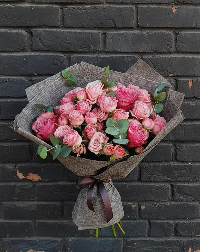 Букет цветов из: Розы в Русском