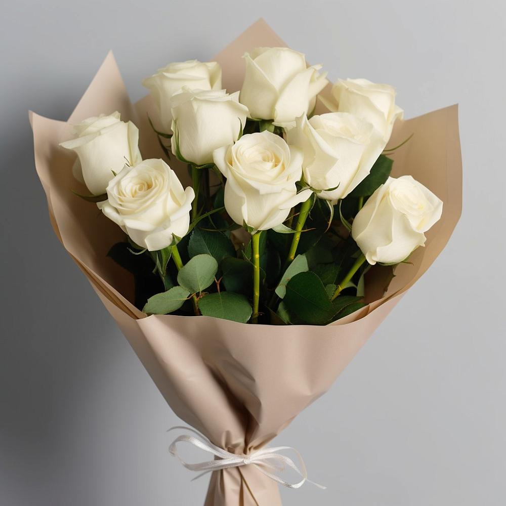 Букет 9 Белых роз Эдлесс Лав в Русском