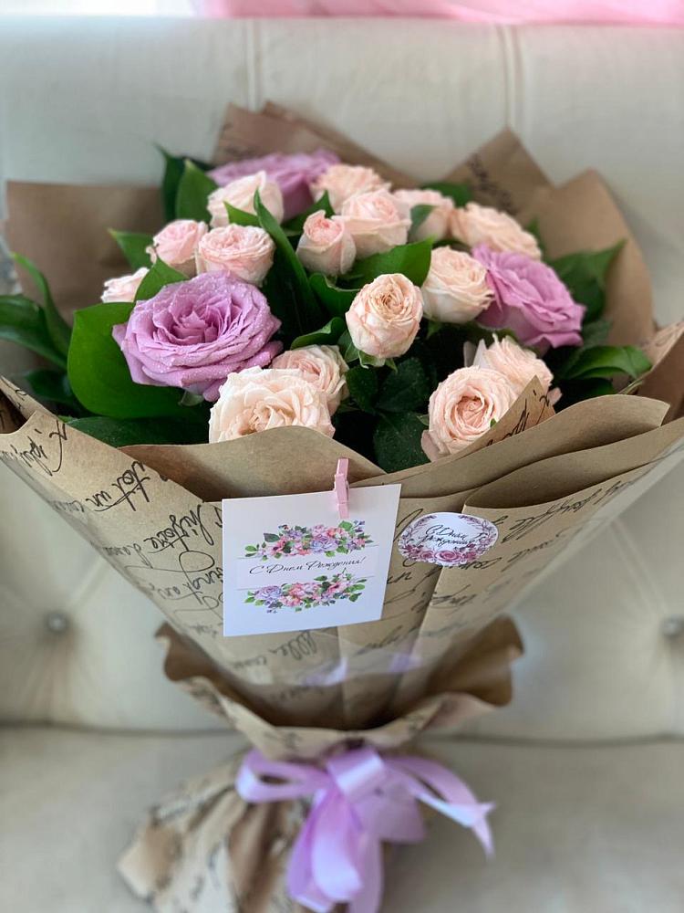 Букет цветов из: Розы в Русском