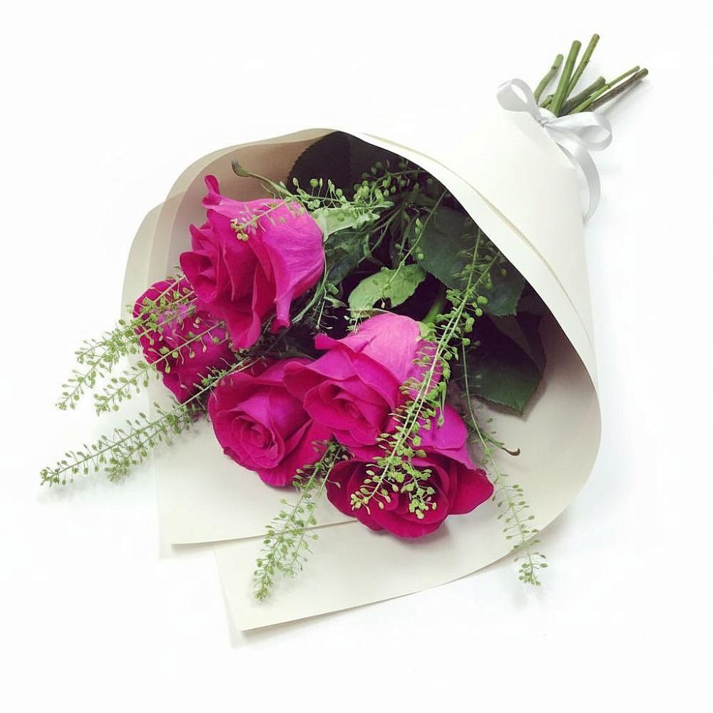 Букет цветов из: Розы в Русском