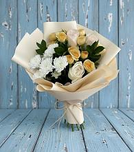 Букет цветов из:  Розы и Хризантемы #REPLACE_PRED# Русском