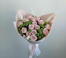 Букет цветов из:  Розы и Хризантемы в Русском