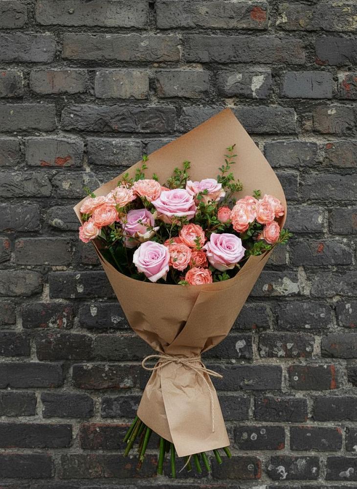 Букет цветов из: Розы в Русском