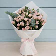 Букет цветов из:  Розы в Русском